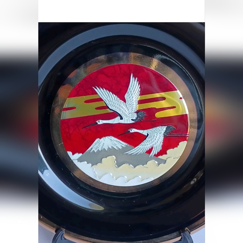 RARE Art Of Chokin Collector Plate, Cranes In Flight on Red, 24k Gold Rim 6.25" - Picture 3 of 6